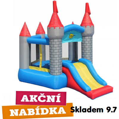 Pětiúhelníkový hrad se skluzavkou