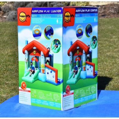 Happy Hop Skákací párty domeček , skákací hrad se skluzavkou a míčky