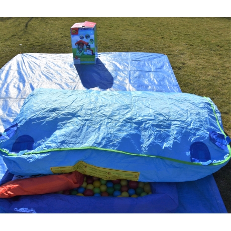 Happy Hop Skákací párty domeček , skákací hrad se skluzavkou a míčky