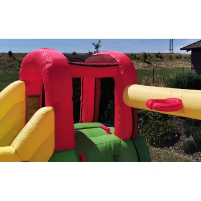 Happy Hop Dobrodružné hrací centrum se skluzavkou a bazénkem s míčky