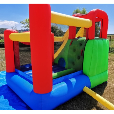 Happy Hop Dobrodružné hrací centrum se skluzavkou a bazénkem s míčky