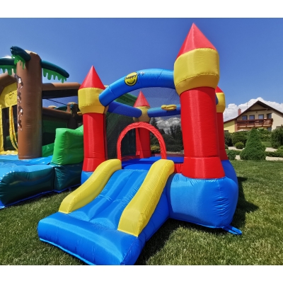 Happy Hop Klasik střední nafukavací atrakce a skluzavkou