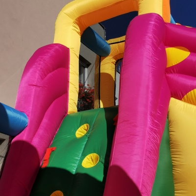 Happy Hop 9065 Super ufon kamarád z galaxie Fantazie, skákací hrad Happy Hop Imaginary Friends 9065