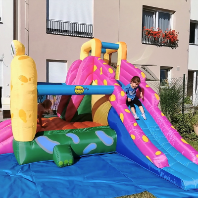 Happy Hop 9065 Super ufon kamarád z galaxie Fantazie, skákací hrad Happy Hop Imaginary Friends 9065