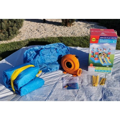 Happy Hop 9512 Rytířský skákací hrad - Kamelot