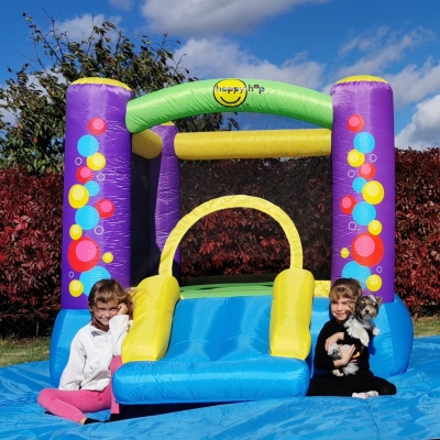 Happy Hop Skákací hrad barevné bublinky se skluzavkou 9201B