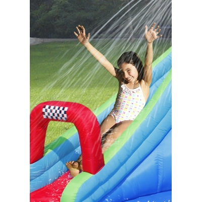 Happy Hop GIGANT vodní zábavný park s obřími skluzavkami