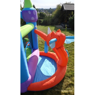 Dračí hrad skákací nafukovací hrad Happy Hop 9022N