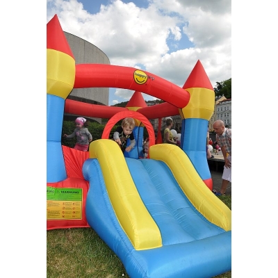 Skákací hrad Klasik střední Happy Hop 9017R